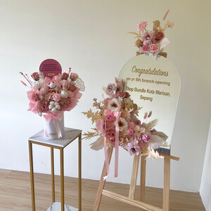 Opening Mirror Flower Stand - Soft pink theme